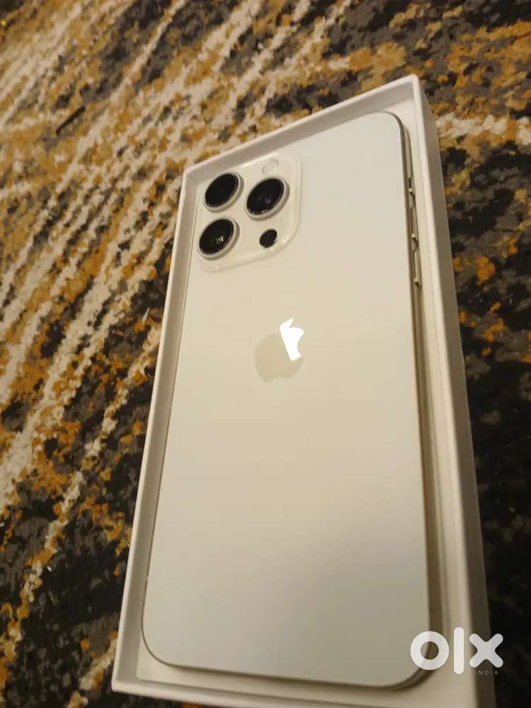 IPHONE 14 pro imported Refurbished mobile it's in warranty