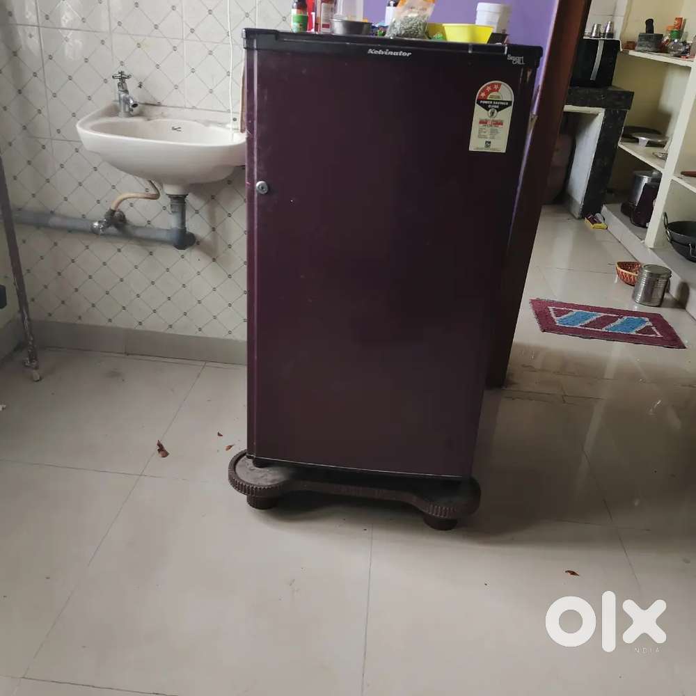 Kelvimnatot Refrigerator 150lts