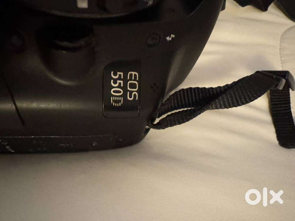 CANON EOS 550 D