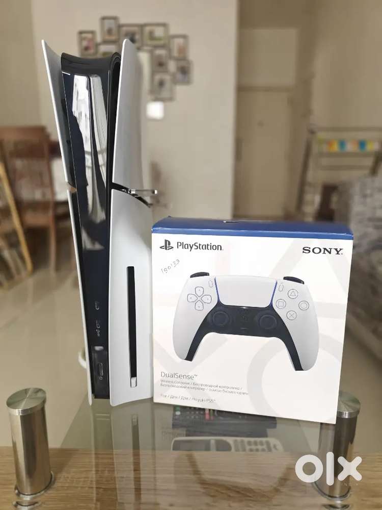 PlayStation 5 Slim (Disc Edition) + Extra Controller – ₹50,000