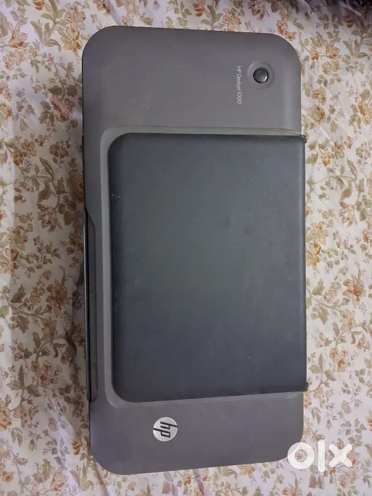 Desktop Compaq R191 Monitor , Hp printer ,Hp cpu,  Hp keyboard