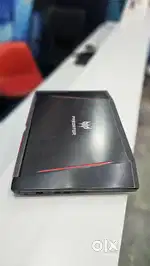 1. *Acer Predator Gaming Laptop  i5 8th Gen  4GB GTX  Just ₹25,000*