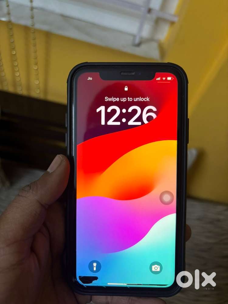 Iphone xr 64 gb in good condition