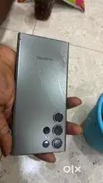 S23 ultra 12/256 touch and back panel crack price is negotiable