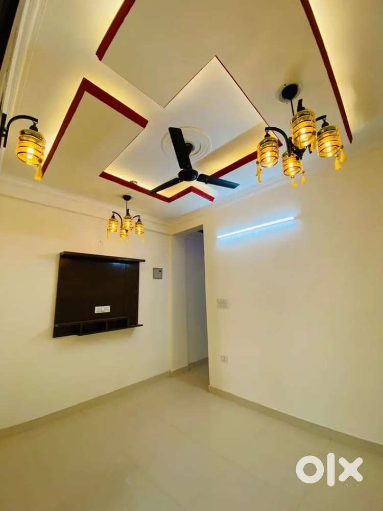 Massive space 3 Bhk flat corner facing with proper car parking
