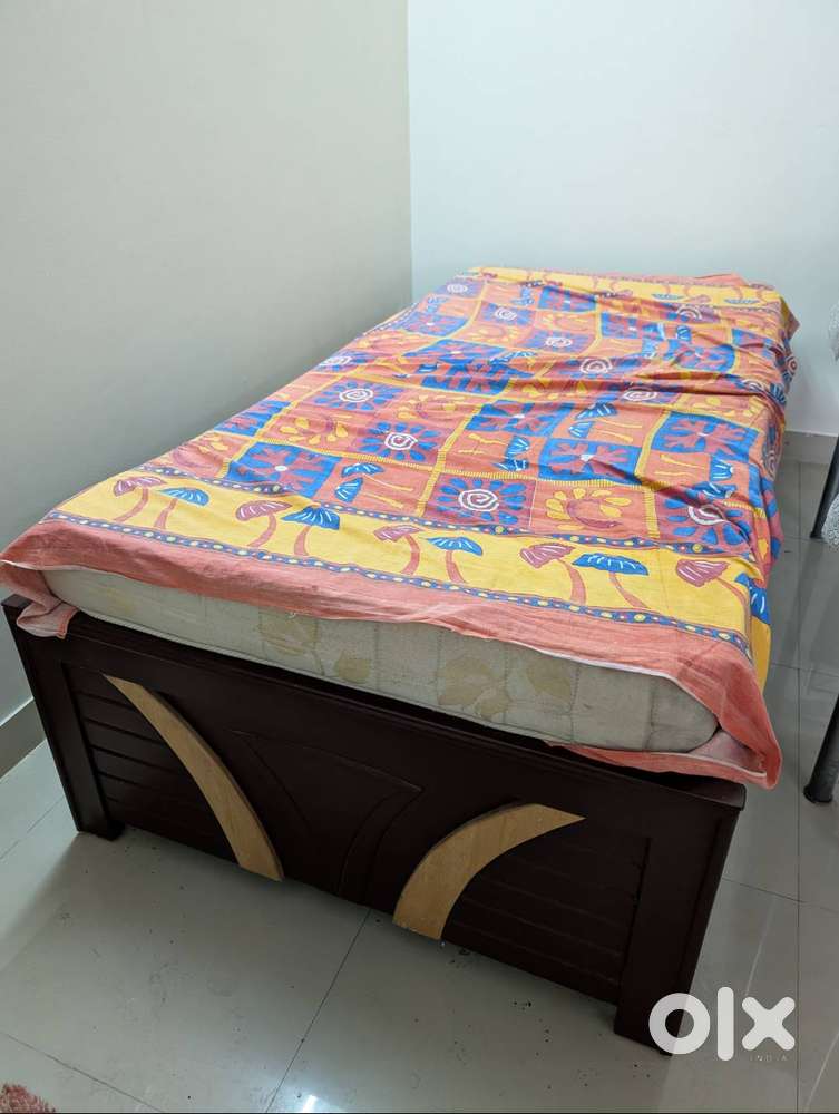 Single Bed with storage