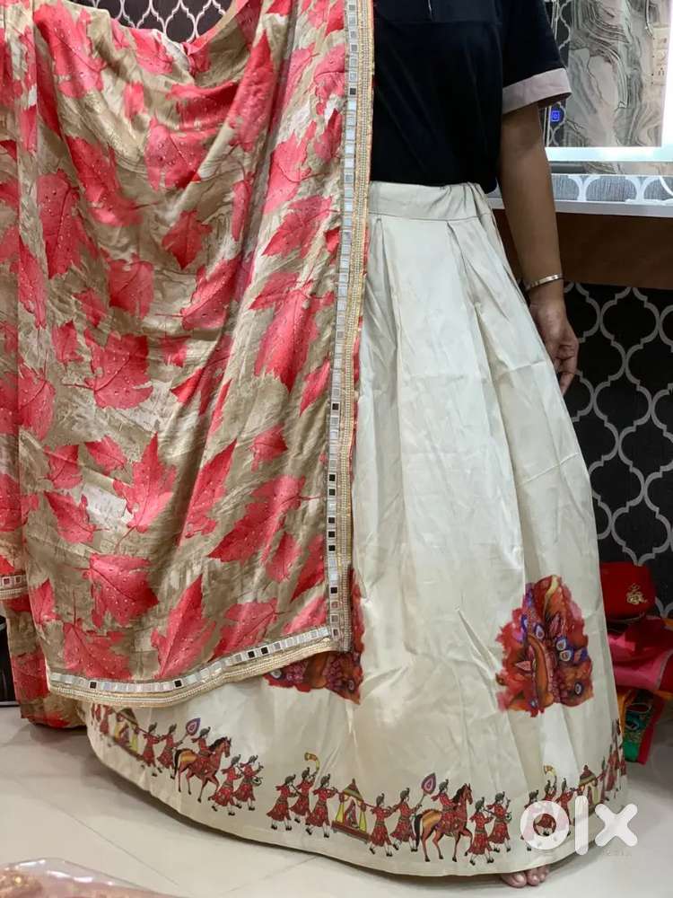 Wedding Chaniya Choli,Lengha, Blouse For Sale
Navartri Choli