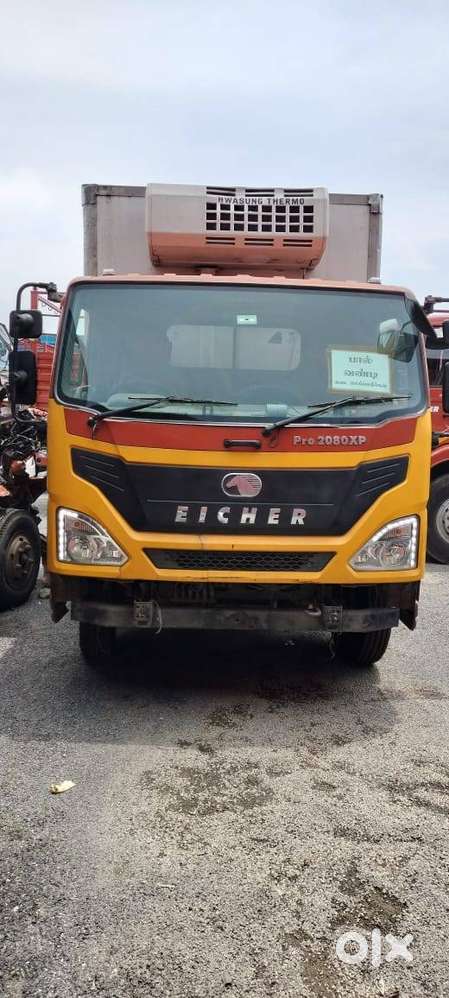 Commercial Milk Vehicle with Container AC Setup