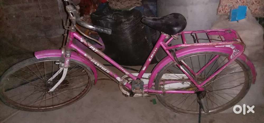 Achchi conditioning ki girl cycle h
