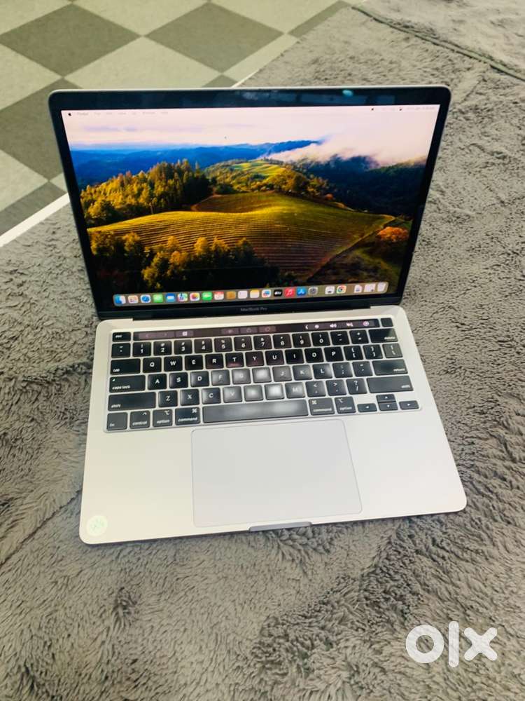 MacBook Pro 13.3inch (2020) Intel i7  32GB RAM  512GB SSD  A2251