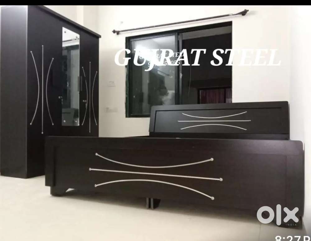Black beauty bedroom set