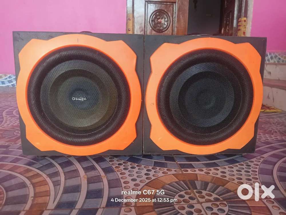speaker price 2000