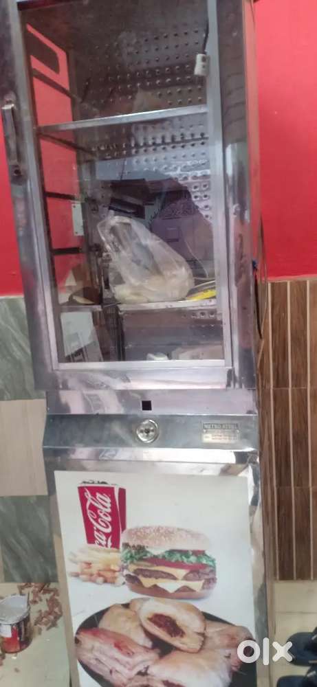 Snacks shelf & warmer