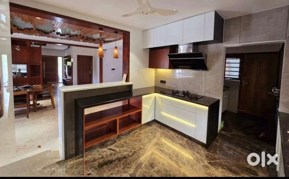 A 2bhk home Kakkanad/Edappally for bachelors/Family