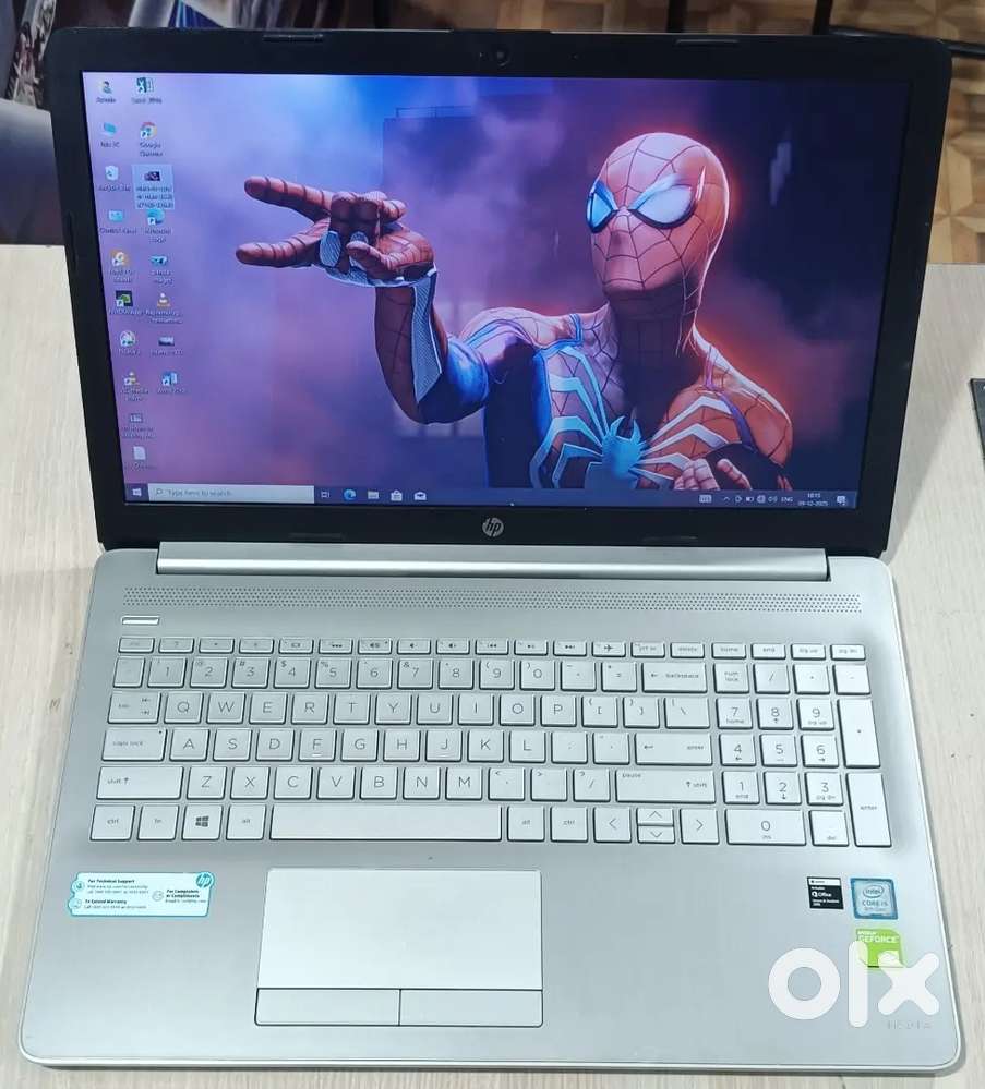 Hp notebook i5-8th gen processor Laptop fresh condition