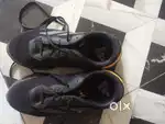 Addidas sports shoe of size 6