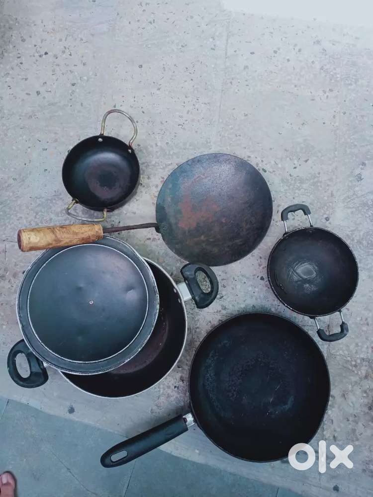 Some kitchen utensils in good condition