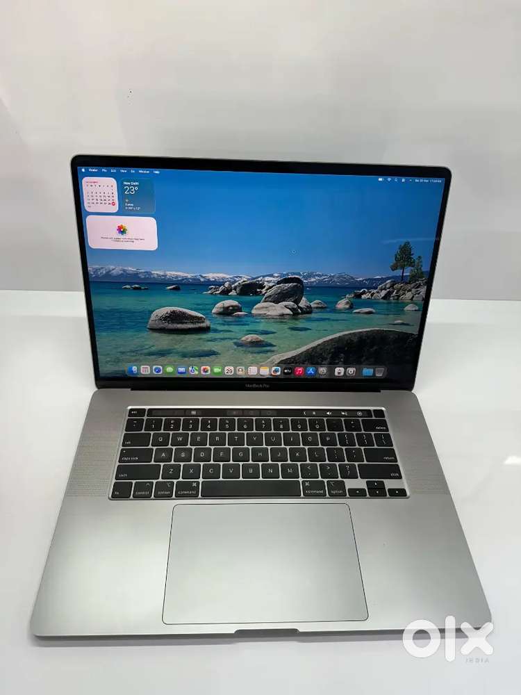 16 Macbook Pro Corei9 16Gb Ram 1Tb SSD In Excellent Condition
