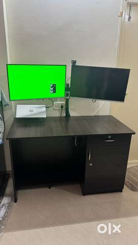 Office table
