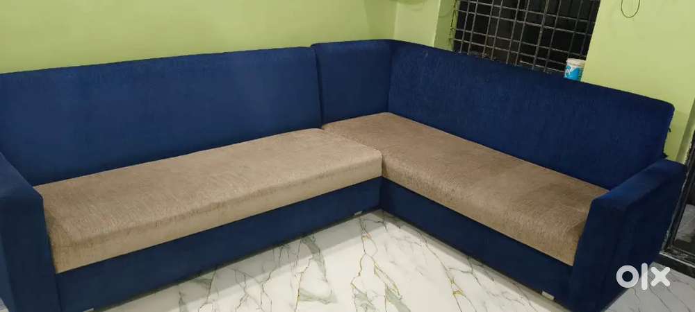 Elegant Blue L- Shaped Sofa for sell !