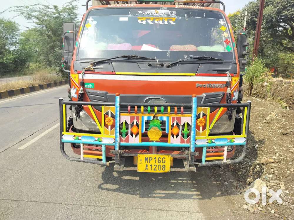 Eicher ke liye labour