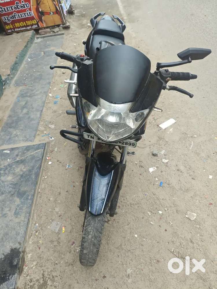 Apache RTR 160 2015 model