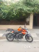 Pulsar 125 NS