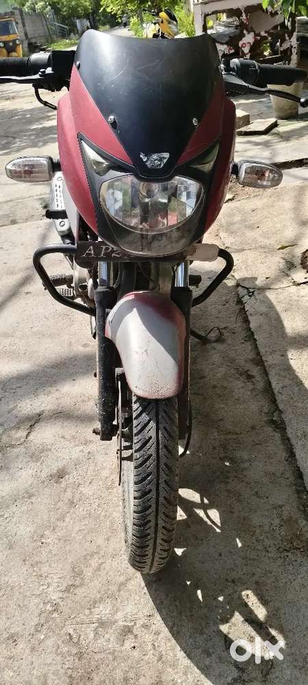 BAJAJ PULSAR