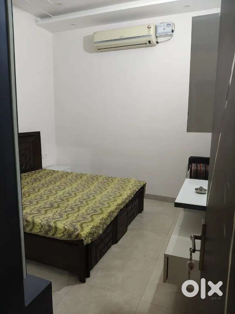 2bhk furnished 1st Floor 127 gilco