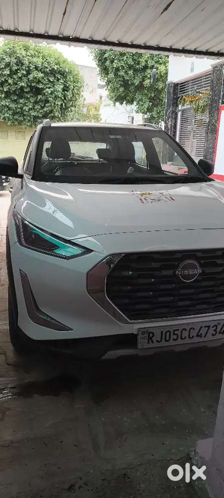 Nissan Magnite 2023 Petrol 33000 Km Driven