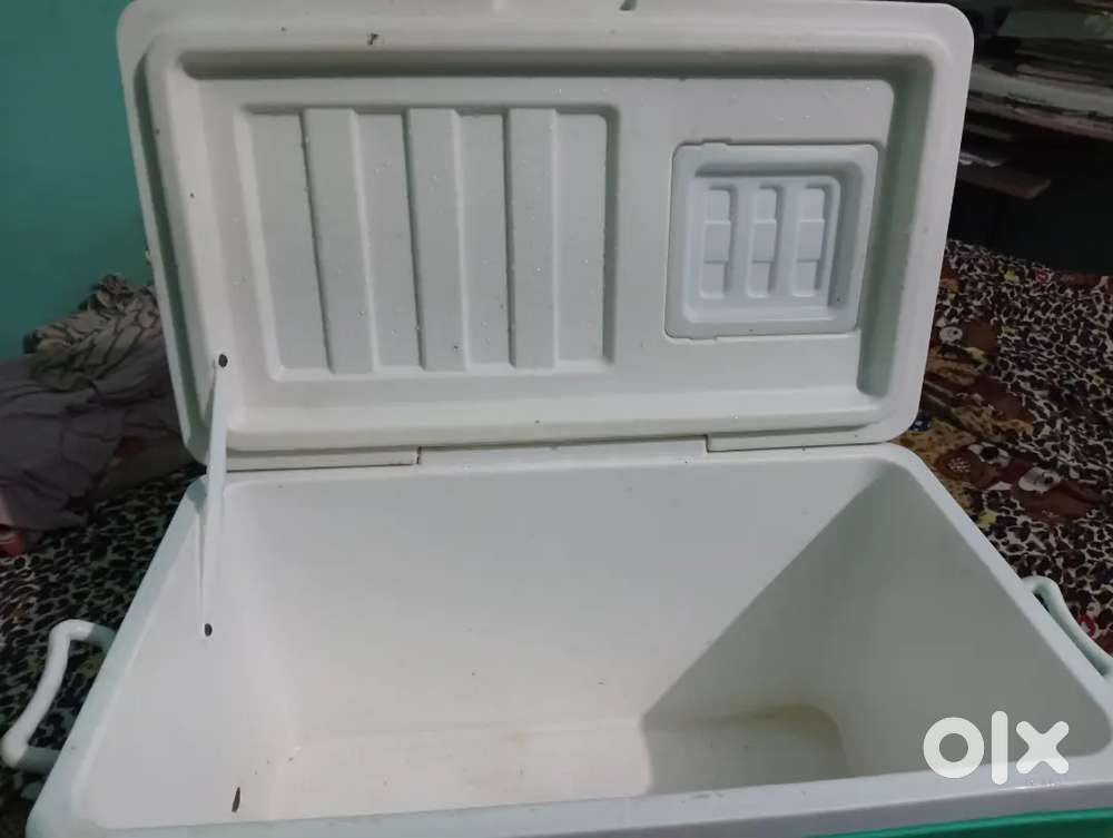 NEW ICEBOX 35 Litre NOT USING