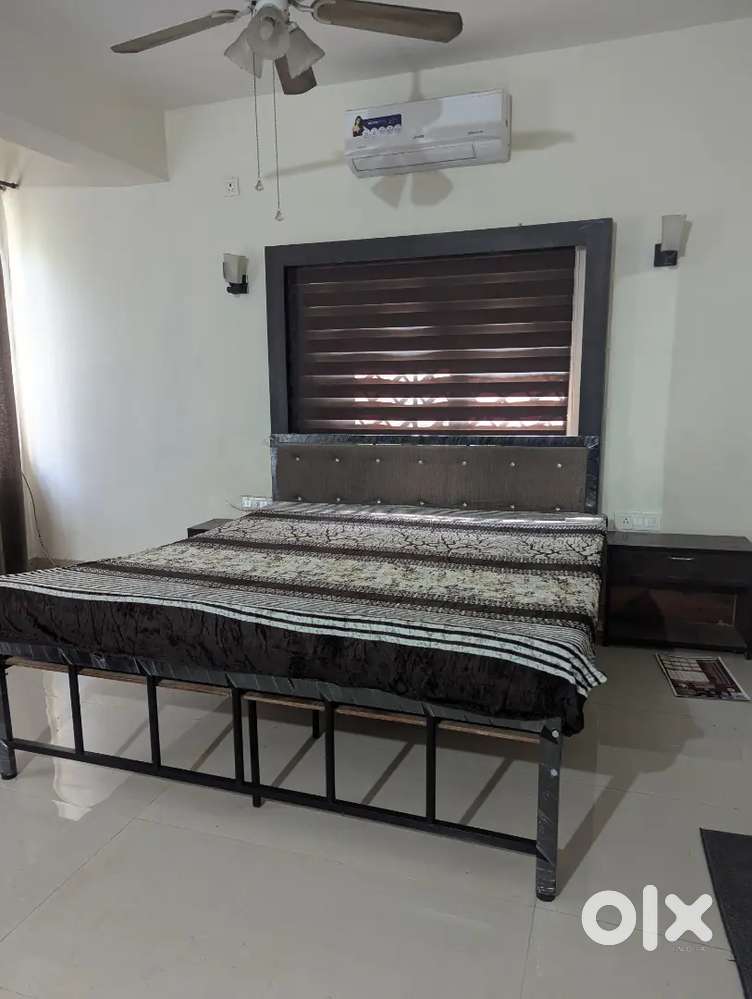Fully furnished villa with 5beds, 5wardrobe
