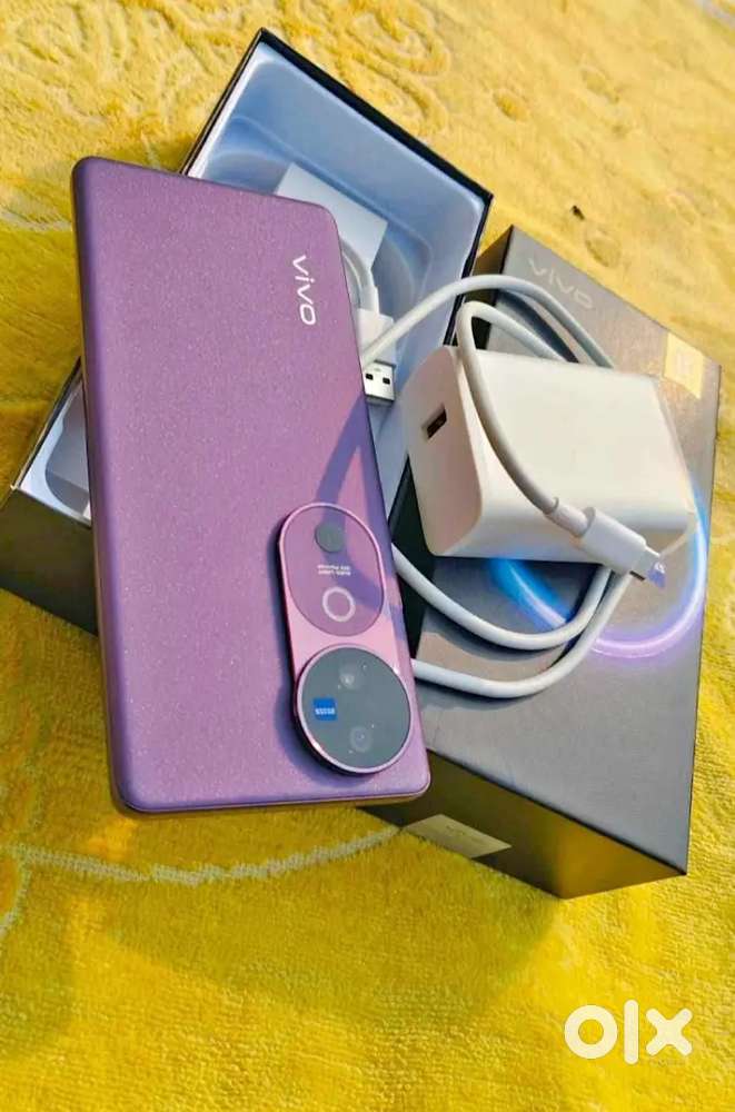 Vivo v40 bil box charger
