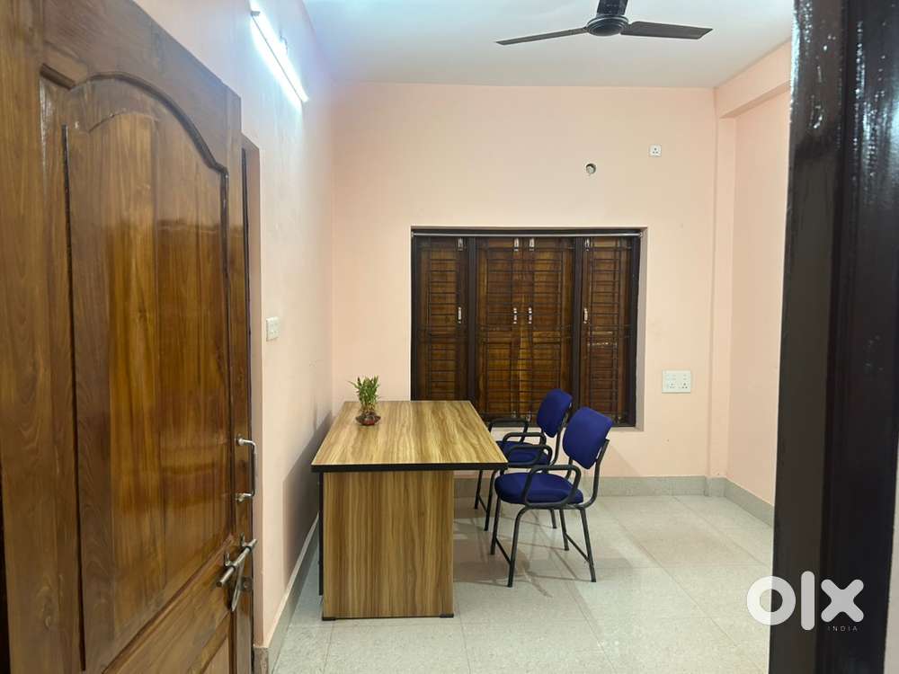 Fully furnished pg and room