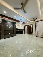 Sake 3 bhk 112 mtr lift and car parking