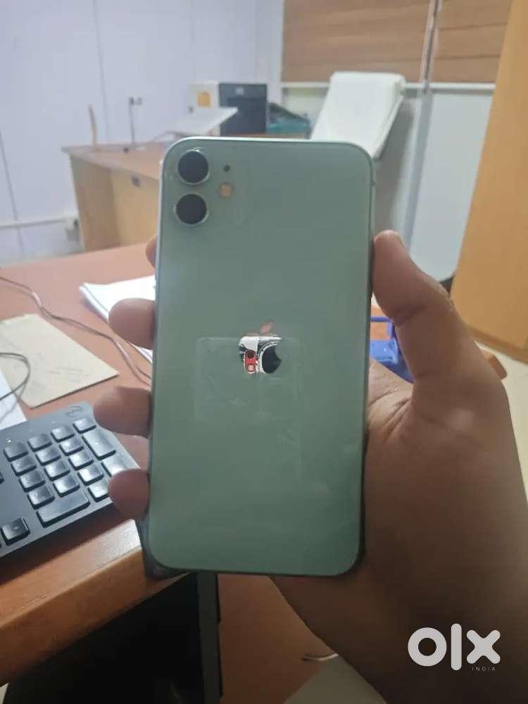 IPHONE 11 64 GB