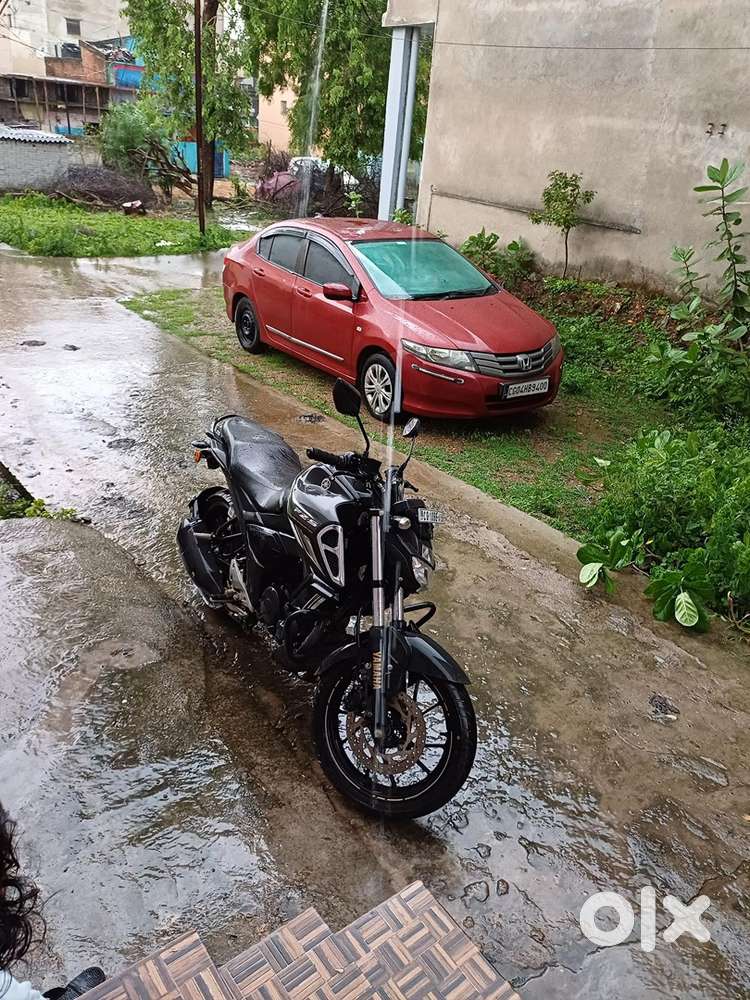 Best Condition, Gaadi Chali hi nai hai