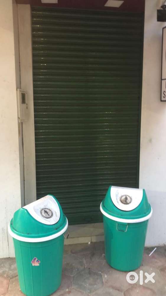 Juicer Full Time from 11am to 12am 13 hours duty