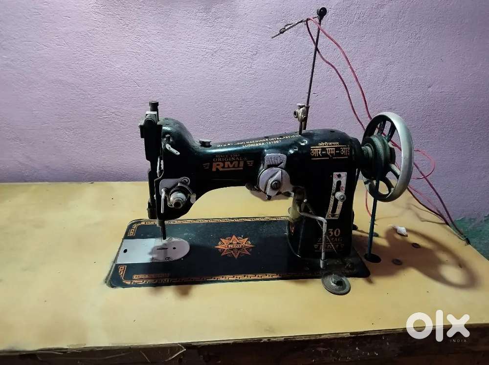 Kadhayi machine(Embroidery machine)