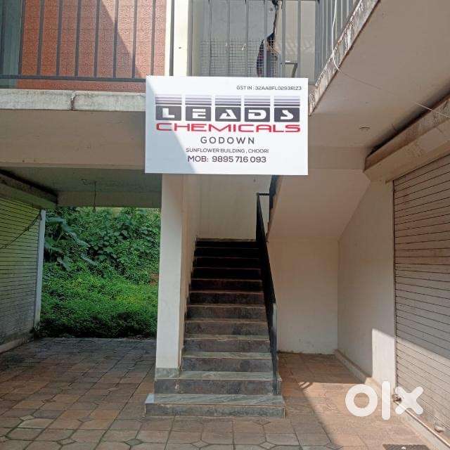 Delivery staff for godown