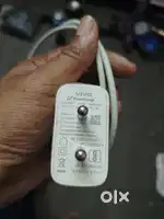 Vivo.  Charger
