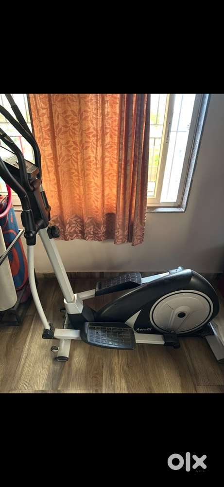Aerofit Cross trainer for sale