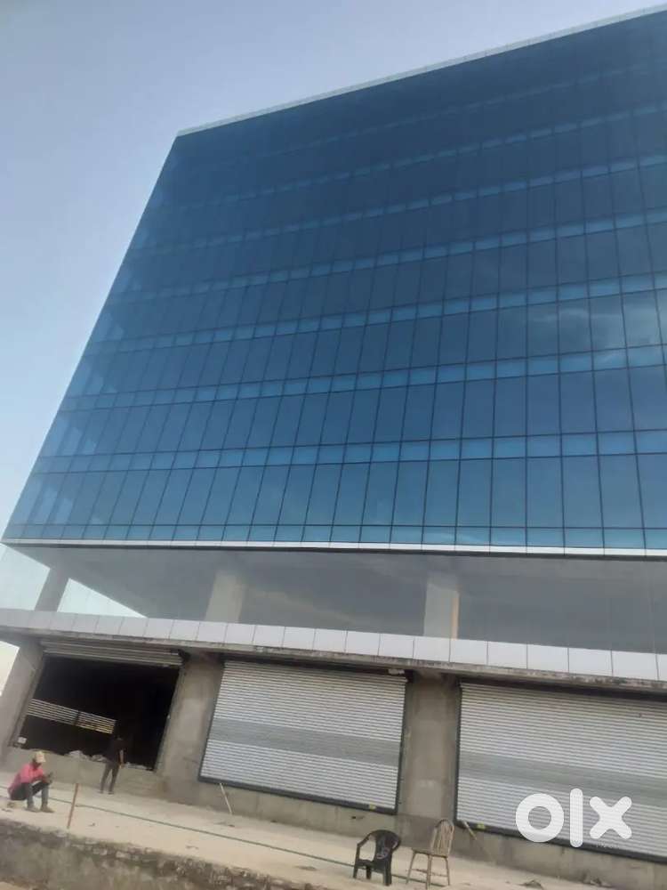 5000 + 7200 Sq ft Grnd +1 St floor  Commercial BUIILDING for Rent