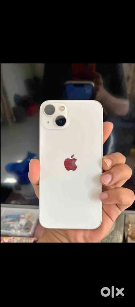 iPhone 13 8 gb Ram 128gb memory