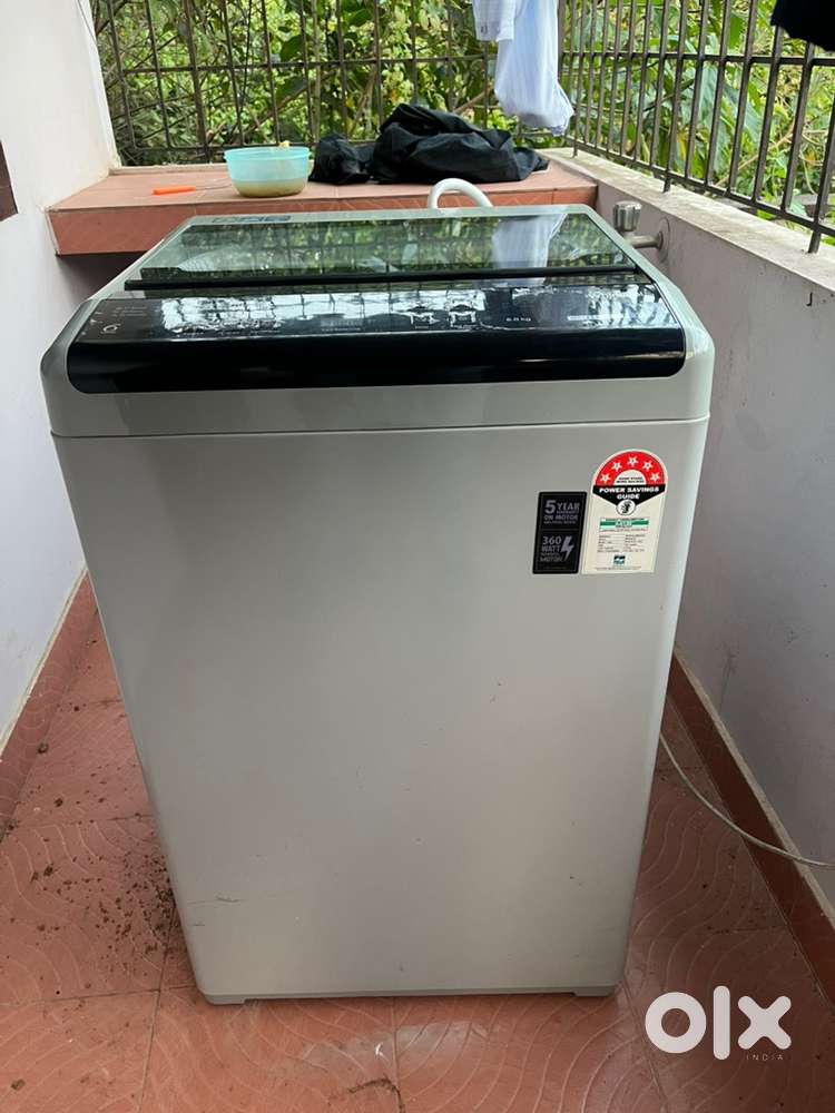 Whirlpool 6 Kg 5 Star Royal Fully-Automatic Top LoadingWashing Machine