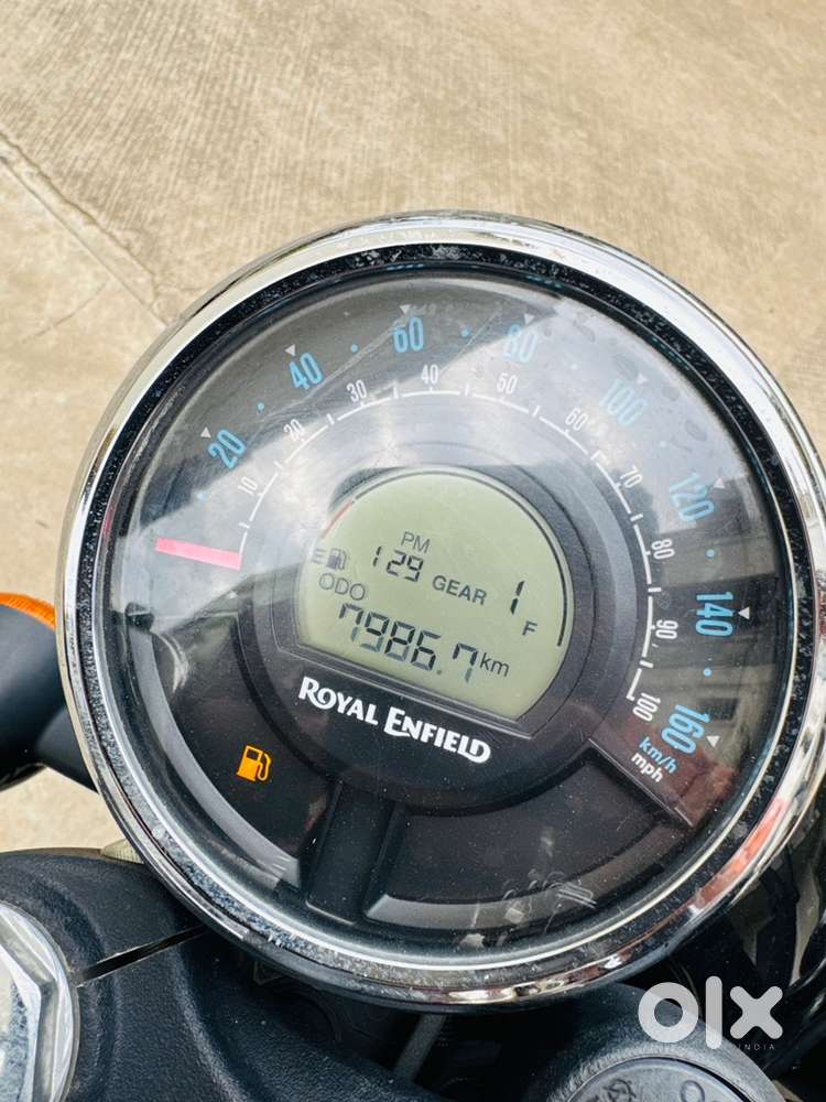 ROYAL ENFIELD METEOR(2022) 8000kms driven brand new