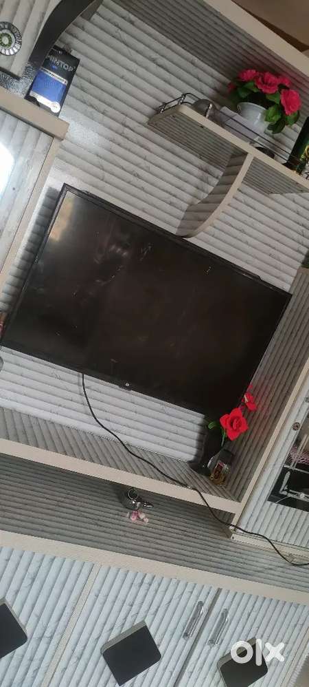 Mi Android + Smart 32inch LED Tv Don't Time pas Only serious buyer