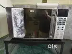 Microwave oven