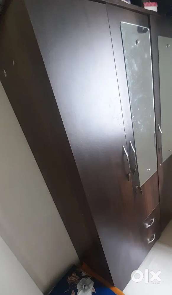 3 Door wardrobe