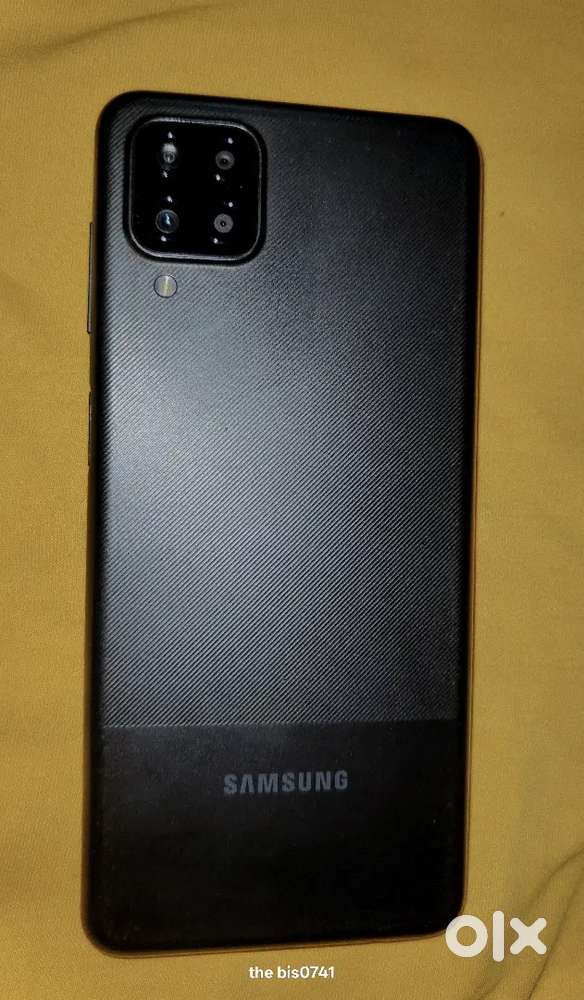Samsung a12